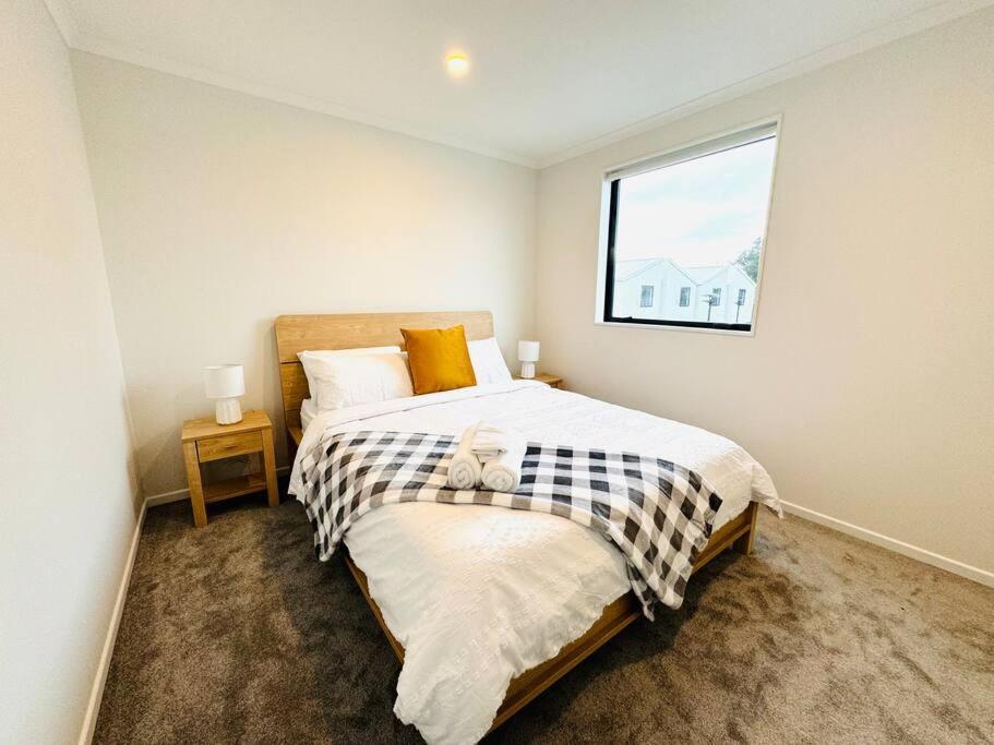 Henderson - 4-Bedrooms Home Auckland Exterior foto